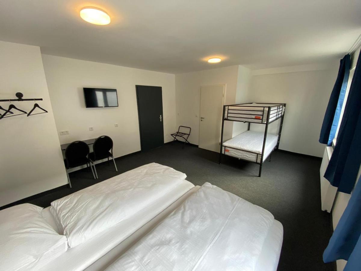 Zzzimple - Staffless & Self Check-In Hotel Pillig Luaran gambar